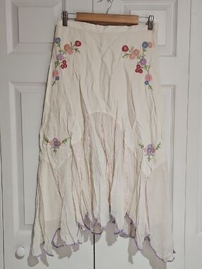 ✨ J. Jill Petite Embroidered Midi Skirt | Handkerchief Hem | Boho Cottagecore ✨